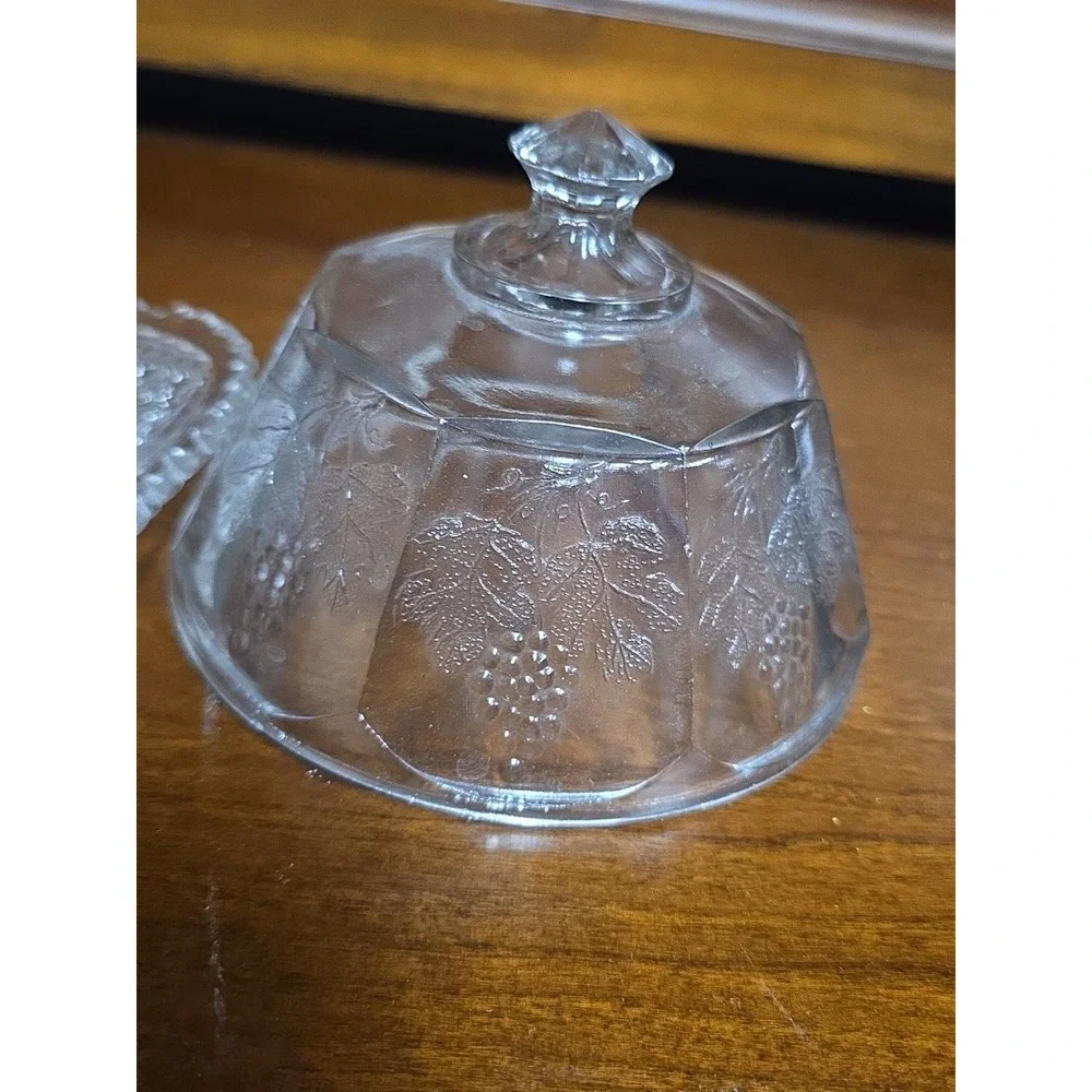 Vintage‎ Clear Butter Dish, Grapes,, Grape Leaves with Lid